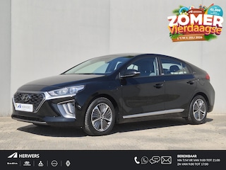 Hyundai Ioniq 1.6 GDi PHEV Comfort / All season banden / Stuur- & Stoelverwarming / Navigatie via Apple Carplay of Android Auto / Achteruitrijcamera / Cruise control / Parkeersensoren achter / Climate control /