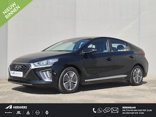 Hyundai Ioniq 1.6 GDi PHEV Comfort / All season banden / Stuur- & Stoelverwarming / Navigatie via Apple Carplay of Android Auto / Achteruitrijcamera / Cruise control / Parkeersensoren achter / Climate control /