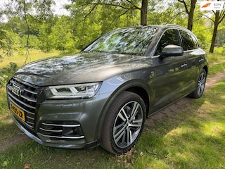 Audi Q5 55 TFSI e quattro Competition Luchtvering Trekhaak