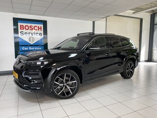 Volkswagen Tayron 1.5 eHybrid R-Line Edition 272 PK Panoramadak / Trekhaak / matrix led / Carplay / Stoelverwarming/ventilatie Head-up Display
