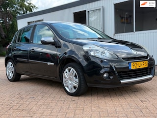 Renault Clio 1.6 20th Anniversary NAVI AUTOMAAT CRUISE