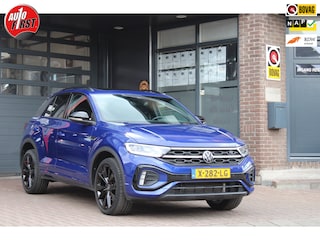 Volkswagen T-Roc 1.5 TSI R-Line // Panoramadak // Camera // Stoelverwarming // Trekhaak