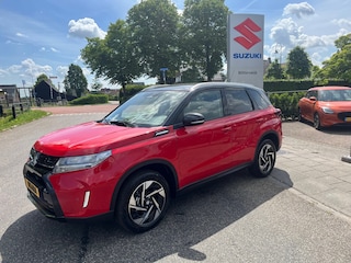 Suzuki Vitara 1.4 Boosterjet Smart Hybrid Style BJ 2026 // AUTOMAAT // 10 jaar garantie // Panorama sunroof // Rijklaarprijs!