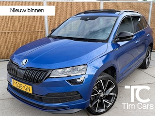 Skoda Karoq 1.5 TSI ACT Sportline Business Automaat Panoramadak | Trekhaak uitklapbaar | Adaptieve cruise control | Stoelverwarming | Climate control | LED verlichting | Canton audio | Apple CarPlay/Android Auto | Achteruitrijcamera