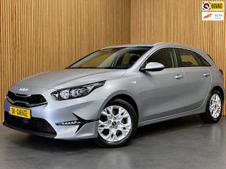 Kia Ceed 1.5 T-GDi DynamicLine|161PK|AUTOMAAT|CARPLAY|CAMERA|CRUISE|CLIMATE|STOEL-,STUURVERW.|NAVI|INCL.BTW|1e EIG.|