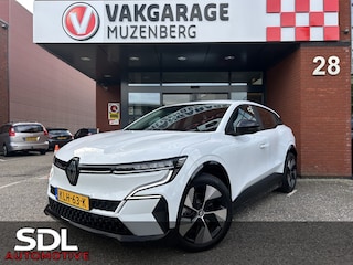 Renault Mégane EV40 Boost Charge Equilibre SOH 95% // FULL LED // APPLE CARPLAY / ANDROID AUTO // CAMERA // DIGITAAL DISPLAY // KEYLESS