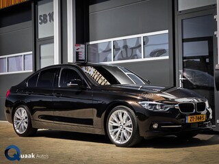 BMW 330i xDrive Individual | PANO | ADAPTIVE | LED | MEMORY | FULL OPTION