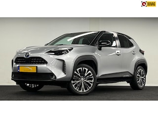 Toyota Yaris Cross 1.5 Hybrid Executive AWD*Panodak*Navi*Camera*Parksens*