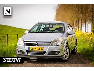 Opel Astra 1.8 Cosmo |Automaat |Navi |Cruise |Trekhaak|Airco