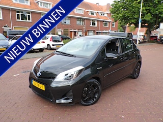 Toyota Yaris 1.5 Full Hybrid Aspiration AUTOMAAT