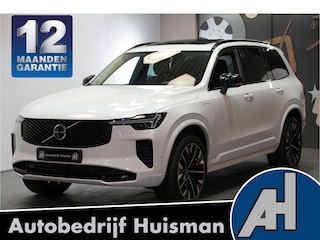Volvo XC90 2.0 T8 AWD 335kW/456pk Aut8 Recharge Ultra Dark 7P ADAPT.CRUISE + HARMAN/KARDON + PANORAMADAK + HEAD-UP + STOEL-&STUURVERWARMING + PILOT ASSIST + LEDEREN DASHBOARD + 360 CAMERA + BLIS + LANE ASSIST + PD-GLASS + ACHTERBANKVERWARMING + 21" LM-VELGEN!