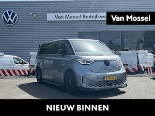 Volkswagen ID. Buzz Bulli edition 79 kWh 4MOTION 340PK | Automaat | Trekhaak | Leer | Zwarte Velgen | Adaptive Cruise Control | Achteruitrijcamera | Parkeersensoren Voor + Achter | Airco | Apple/Android Carplay | Stoelverwarming | Multifunctioneel Stuurwiel |