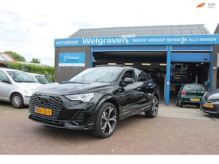 Audi Q3 45 TFSI e Business Edition