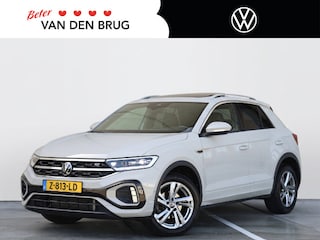 Volkswagen T-Roc 1.5 TSI R-Line 150 pk DSG | Panoramadak | Trekhaak | Navigatie | Climate control | LED plus | 17" Valencia