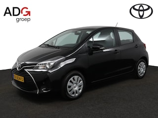 Toyota Yaris 1.3 VVT-i Aspiration | Achteruitrijcamera | Airco | Bluetooth | Boordcomputer | Electrische Spiegels |