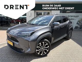 Toyota Yaris Cross 1.5 Hybrid 115 Dynamic | Sensoren v/a | Stuur + Stoelverwarming