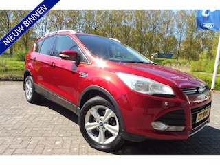Ford Kuga 1.5 Ecc Pdc CrC Pr.Glass 17i lmv Navigatie Trekhaak 1.800kg ! Ned.auto dealeronderhouden