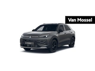 Volkswagen T-Roc 1.5 eTsi Style First Edition 116PK | Automaat | Navigatie | Apple Carplay | Adaptieve Cruise control | Black Style | 360-graden Camera | Achterklep elektrisch | Stuur- en Stoelverwarming | Head-up display | Elektrische bestuurderstoel |