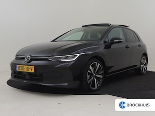 Volkswagen Golf 1.5 eHybrid Life Edition 204Pk DSG/AUTO | Glazen panorama-dak | Achteruitrijcamera | Cruise control adaptief | Apple carplay Android auto | Parkeer assistent | PArkeer sensoren voor/achter | DAB | Keyless entry/start | 18"LMV