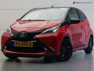 Toyota Aygo 1.0 VVT-i x-cite Sport (APPLE CARPLAY,ACHTERUITRIJCAMERA,LM-VELGEN,CRUISE CONTROL,AIRCO,NIEUWE APK,LED,TOPCONDITIE)