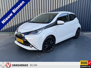 Toyota Aygo 1.0 VVT-i x-play | Camera | Bluetooth | Airco | Prijs Rijklaar!!