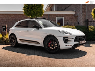 Porsche Macan 3.6 Turbo 400 PK Carbon Leder Memory Camera Pano 20''