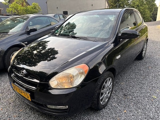 Hyundai Accent 1.6i Dynamic AIRCO