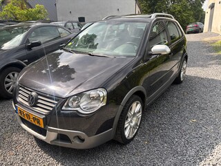 Volkswagen Polo 1.6-16V Cross