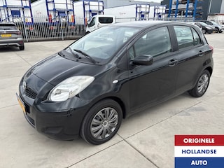 Toyota Yaris 1.3 VVTi Aspiration Automaat Airco Trekhaak