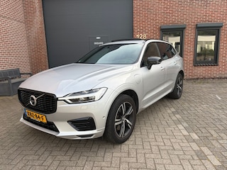 Volvo XC60 2.0 Recharge T8 AWD R-Design Memory, H&K, Pano, Full Option