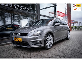 Volkswagen Golf 1.4 TSI R-line Business| Led | Trekhaak | Stoelverwarming | Adapt. cruise | Camera | Carplay |