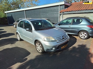 Citroën C3 1.6i-16V Exclusive Zeer lux,s airco ecc trekhaak panaramadak