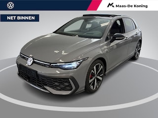 Volkswagen Golf 1.5 272pk DSG eHybrid GTE · Panoramadak · 360 Camera · P-Sensoren · Head-Up · Apple/Android Car Play · IQ.Light · 18'' Inch · Garantie t/m 03-08-2030 of 100.000km