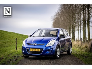 Hyundai i20 1.2i DynamicVersion | Nieuwe banden | 5 deurs