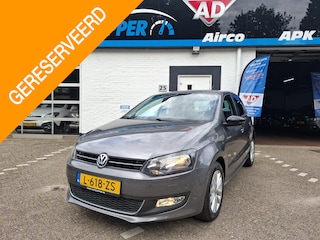 Volkswagen Polo 1.2 TSI Highline All Seasonbanden | Cruise | Stoelverwarming | Nieuwe APK bij aflevering