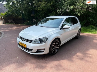 Volkswagen Golf 1.4 TSI Highline / Airco / cruisecontrol / stoelverwarming / PDC