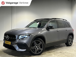 Mercedes-Benz GLB 200 Business Solution AMG 7p. | Navigatie/Android/Apple Carplay | LM Velgen 19" | Elektrisch Glazen Panoramadak | Voorstoelen Verwarmd | Cruise Control | Airco |