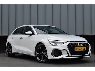 Audi A3 Sportback 35 TFSI S-Line | ACC | Carplay | Trekhaak | Virtual | Navi