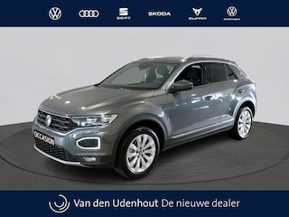 Volkswagen T-Roc 1.5 TSI Sport | Executive Pakket | Sport+ pakket | Camera | VERWACHT