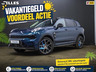 Lynk & Co 01 1.5 | Hybride | Panorama dak | Airco | Climate control | 360 camera | Stoelverwarming | Navigatie |
