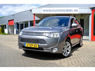 Mitsubishi Outlander 2.0 PHEV Executive Edition Aut. Navi|Xenon|Half Leder|Cam