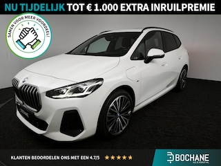 BMW 2-serie Tourer 225e xDrive Panorama dak | Leer