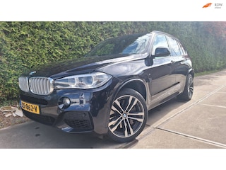 BMW X5 M50d