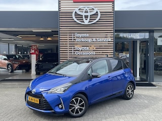 Toyota Yaris 1.5 Hybrid Bi-Tone | Stoelverwarming | All Seasons