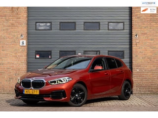 BMW 118i High Executive Pano automaat Sfeer / Virtual/| Carplay / Adaptive Cruise