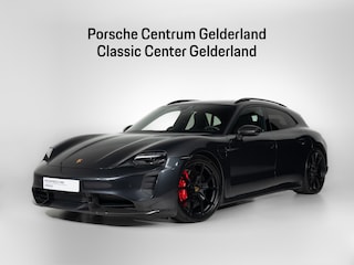 Porsche Taycan GTS