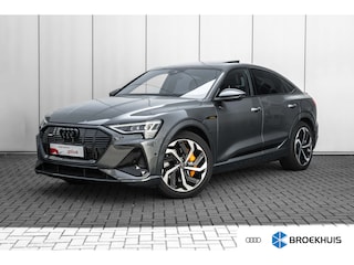 Audi E-tron 55 quattro S edition 95 kWh 408 PK | Panoramadak | Head-up | B&O | Matrix LED | Luchtvering