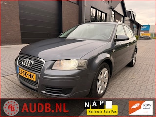 Audi A3 Sportback 1.6 FSI Ambiente| SPORT VLG.|AIRCO| CRUISE CONTROL|