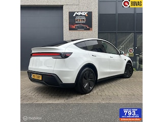 Tesla Model Y Juniper Long Range RWD