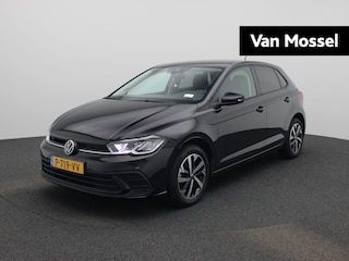 Volkswagen Polo 1.0 TSI Life Business 95 PK| Origineel Nederlands | 1e Eigenaar | Navigatie | Stoelverwarming | Climatronic | Parkeersensoren Voor & Achter | Digitale Cockpit Pro | 16 Inch Velgen | Privacy Glass